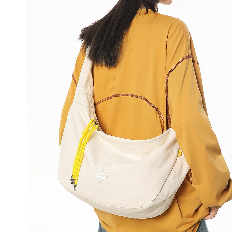 Lightweight Hobo Bag Sports Crossbody Bag Women's Large Capacity Shoulder Bag