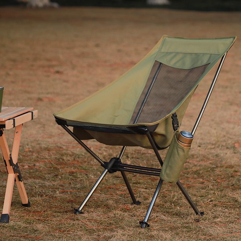 Ultra-Light Portable Folding Chair - Ideal for Camping, Fishing, Art, and Beach.