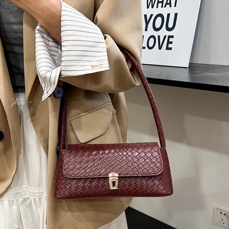 Retro Women's Bags Spring and Summer New Shoulder Bags with Simple Texture, Light Luxury Temperament, Fashionable, Casual and Beautiful Handbags