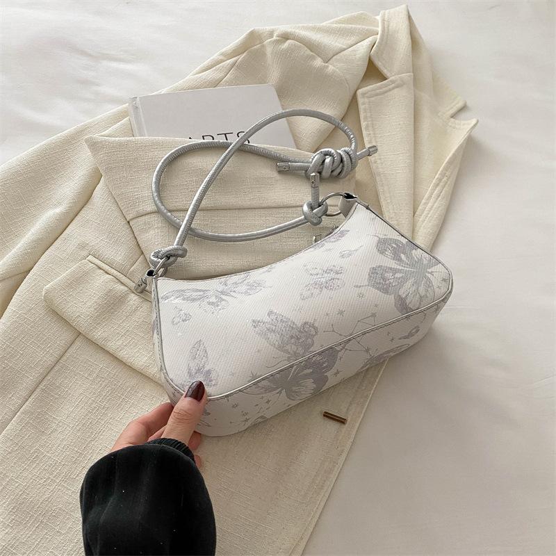 

2024 лето новая мода маленькая квадратная сумка нишевая простая повседневная сумка-мессенджер сумка для поездок на работу простая модная сумка женщины Without pendant серебряный