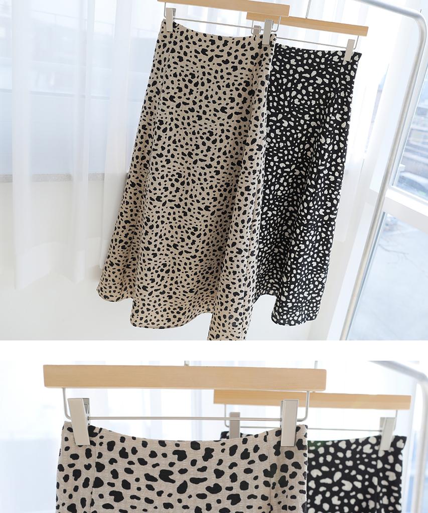 Ppaeppae Back-Banded Leopard Flare Long Skirt