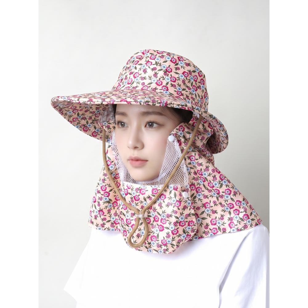 Daiso Floral Neck Hat Beige