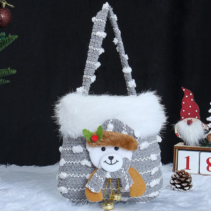 

2025 Christmas Gift Bag Apple Candy Plush Cute Animal Handheld Bag Christmas Eve New Year Storage Lovers Xmas 17x30cm