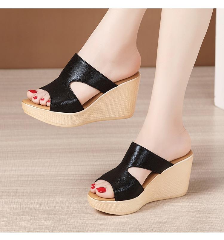 

Мода 2025 Горячие продажи Туфли на высоком каблуке Удобные и красивые тапочки Женские туфли на массивной танкетке Модель 2025 Лето Платформа 40 чёрный