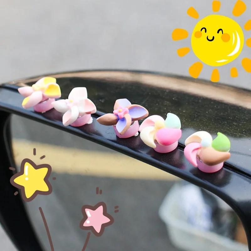 Brandneue Auto-Windmühle Drehender Aufsatz Kreative Dekoration Kleine Ornamente Mittelkonsole Autoinnenzubehör Niedlich für Frauen