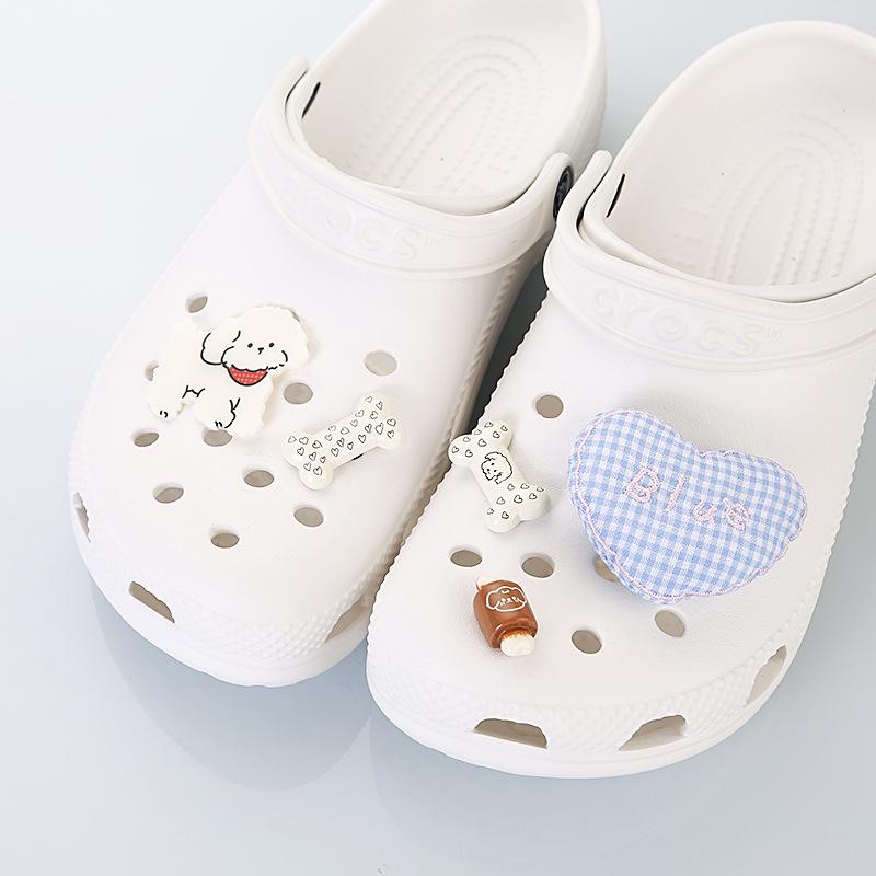 Очаровательные украшения для обуви Crocs в виде собачек с бантами, Цветочные пряжки - Стиль Xiaohongshu