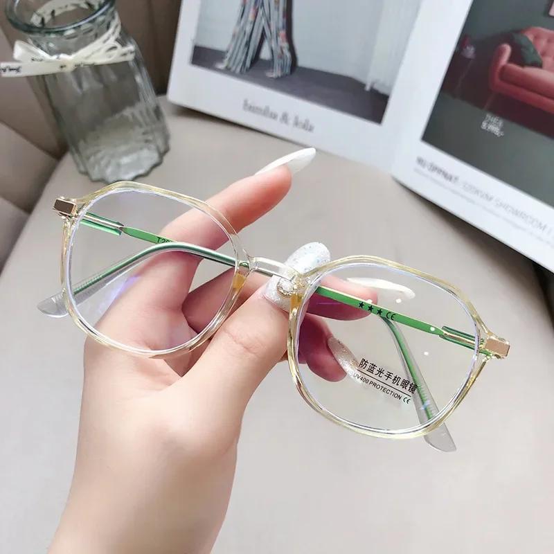 Stylish Anti- Blue Lightweight Blocking Eyewear Female Luxury Brand Designer Round Optical Frames Computer Eyeglasses Women Goggles