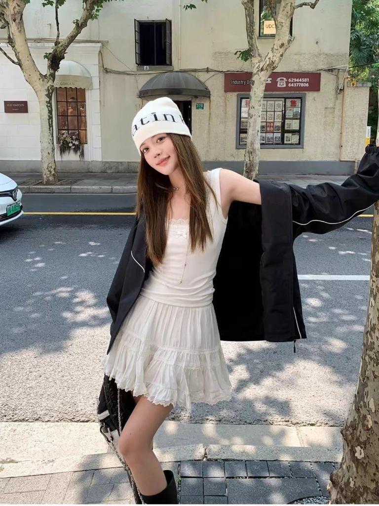 Women's Plus Size Slim Fit Square Neck Lace Camisole - Spring/Summer 2025 Trendy Sleeveless Base Layer