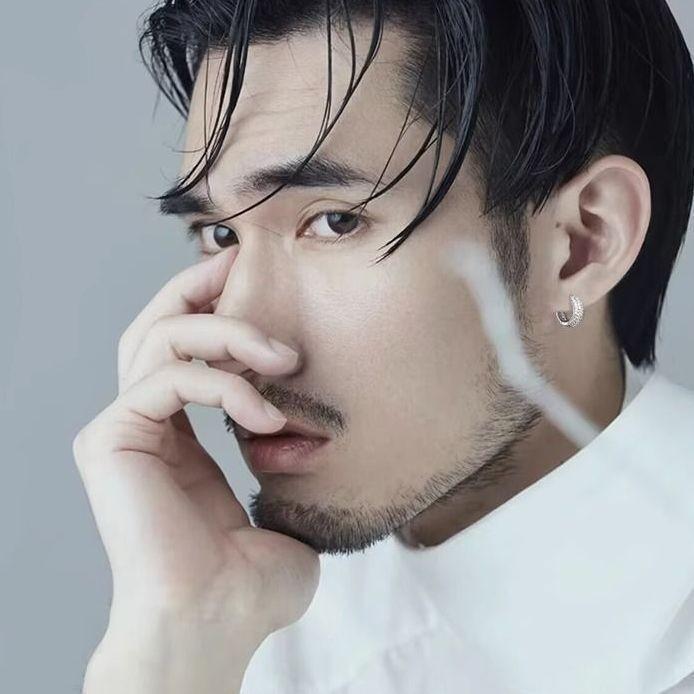 Hip Hop Diamond Earrings Round Earrings Personalized Micro Zircon Men'S And Women'S Full Diamond Ear Buckles