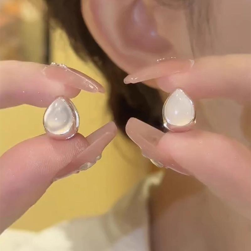 Minimalist design INS ice-through opal water drop stud earrings, ear buckles, exquisite and versatile double-sided wearing earrings temperament