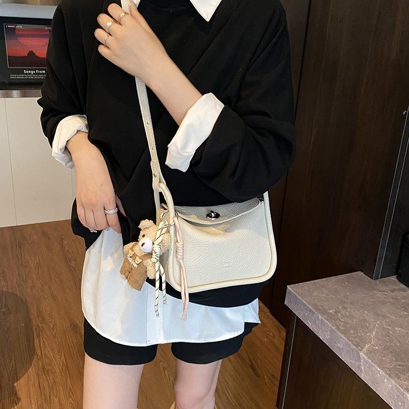 Premium Small Bag Women's New Summer Fashion Messenger Bag Shoulder Armpit Small Square Bag