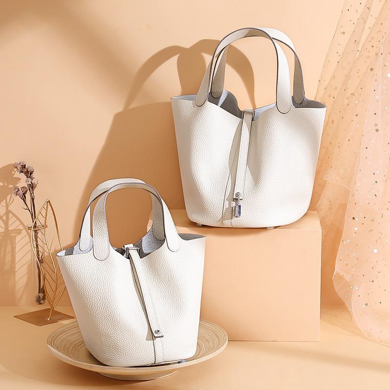 2025 Genuine Leather Women's Bag, New Top Layer Cowhide Handbag, Mother-Daughter Bag, Bucket Bag, Trendy Women's Bag