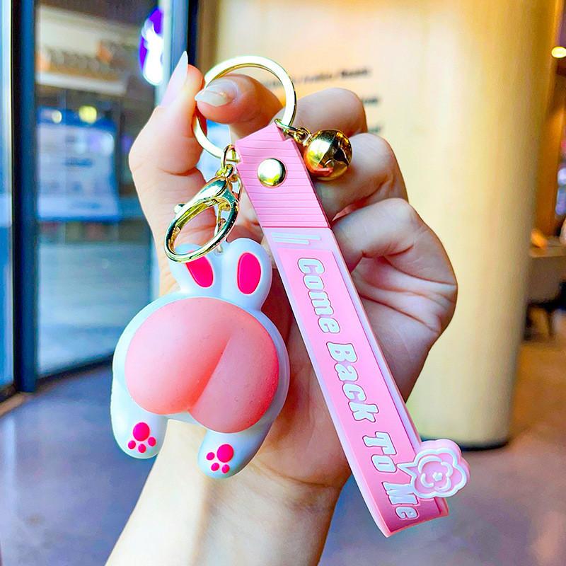 Adorable Cartoon Style Pvc Pig Butt Keyring For Stress Relief And Gift Ideas