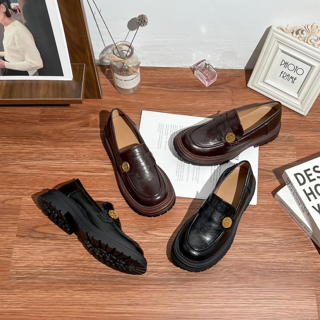 2025 French platform loafers, high-end British style retro small leather shoes, women's small gold coins, thick heels, single shoes