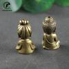 Mini Buddha Guan Yin in Ottone Massiccio Piccoli Ornamenti Statuetta di Buddha in Rame Vintage Mini Statue Figure Artigianato Decorazioni da Scrivania per la Casa