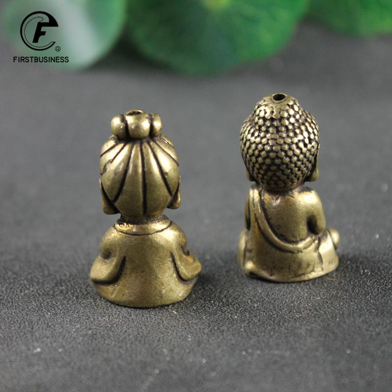 Mini Buddha Guan Yin in Ottone Massiccio Piccoli Ornamenti Statuetta di Buddha in Rame Vintage Mini Statue Figure Artigianato Decorazioni da Scrivania per la Casa