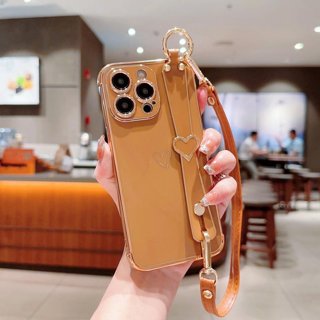 Electroplated Love Heart for IPhone16 Promax Wristband Holder for Apple 15 Simple Protective Case with Lanyard