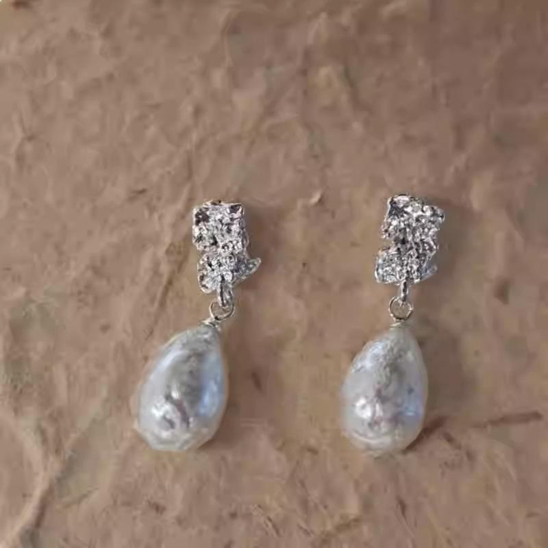 Silver brushed pearl water drop earrings simple fashion stud earrings light luxury high temperament versatile earrings women