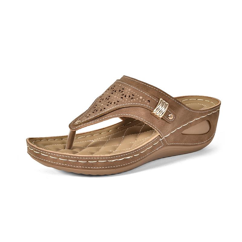 

Летняя мода легкие сандалии женские новые шлепанцы женские большого размера на танкетке дышащие полые шлепанцы женские 43 хаки