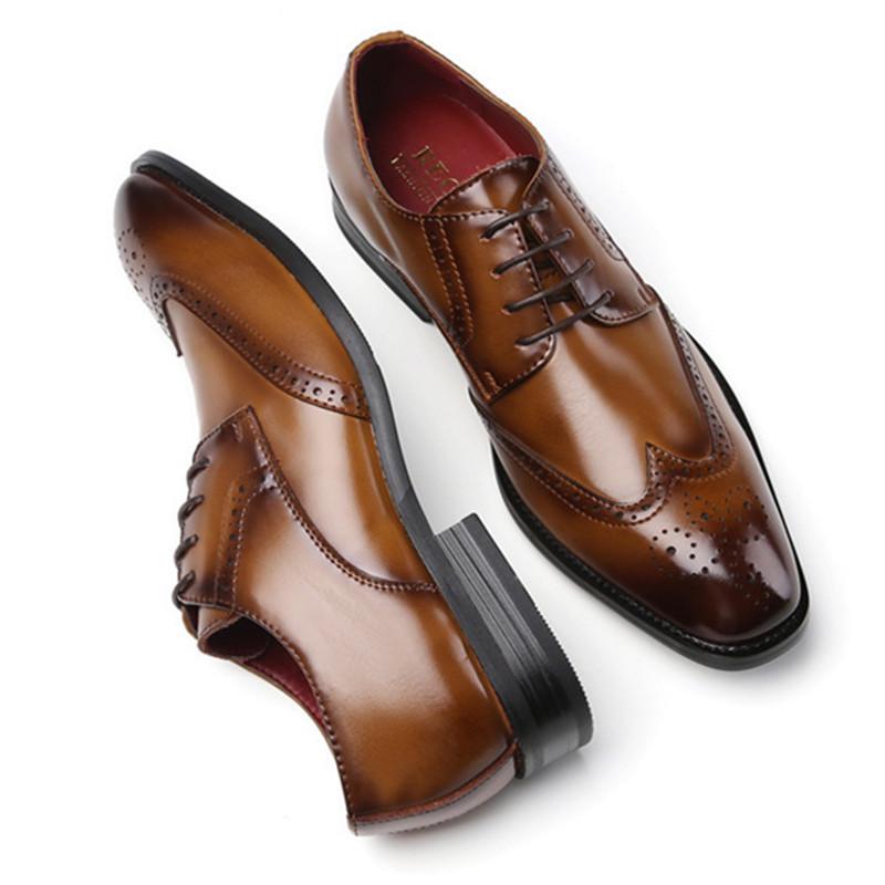 Gentleman New Men's Pointed Business Brogues Derby Shoes Male Luxury Designer Homecoming Wedding Dress Footwear