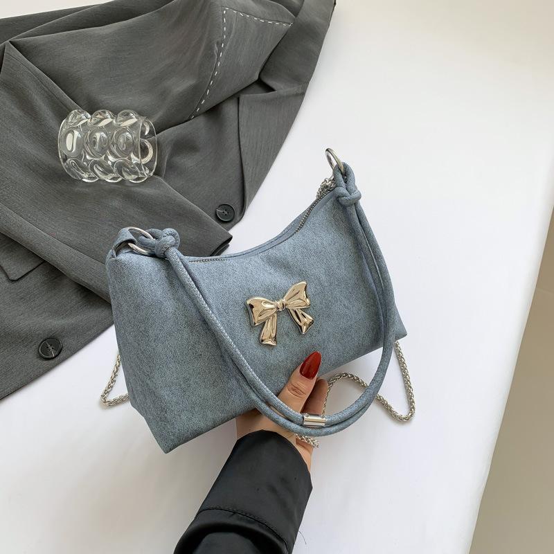 

Large-capacity Korean version of foreign style fashion personality 2024 new solid color aesthetic trend daily casual shoulder messenger bag синій