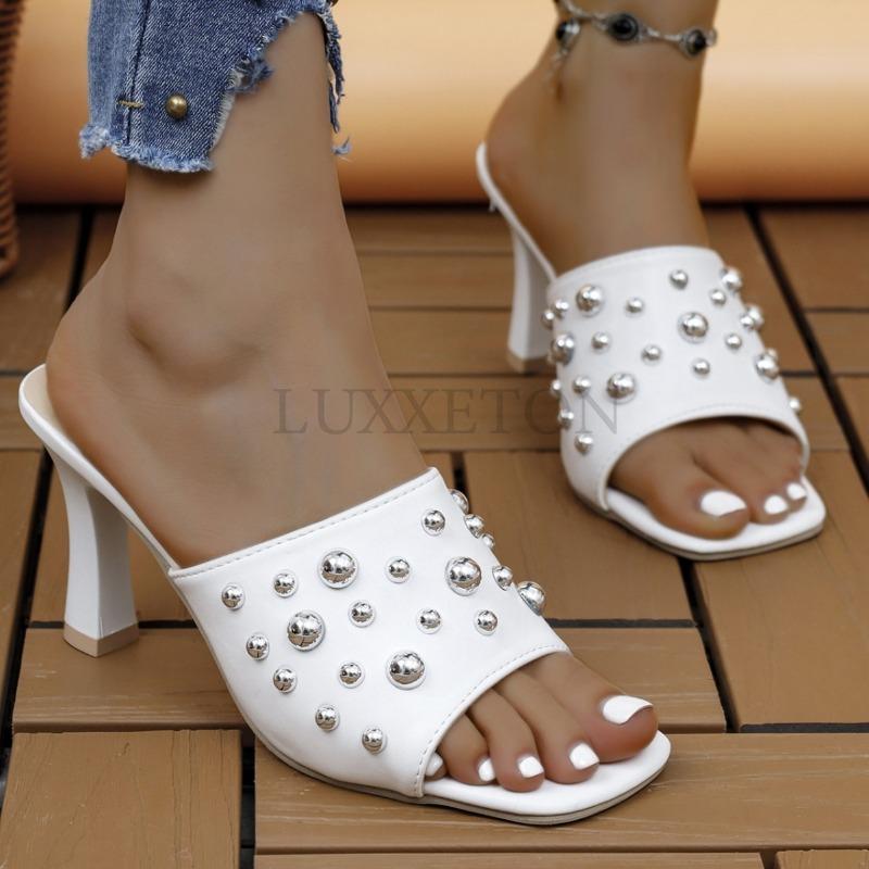 

Брендовые женские туфли с квадратным носком, женские мюли с заклепками, тонкие каблуки, сандалии для улицы, сандалии на платформе, размеры 36-43 36 белый