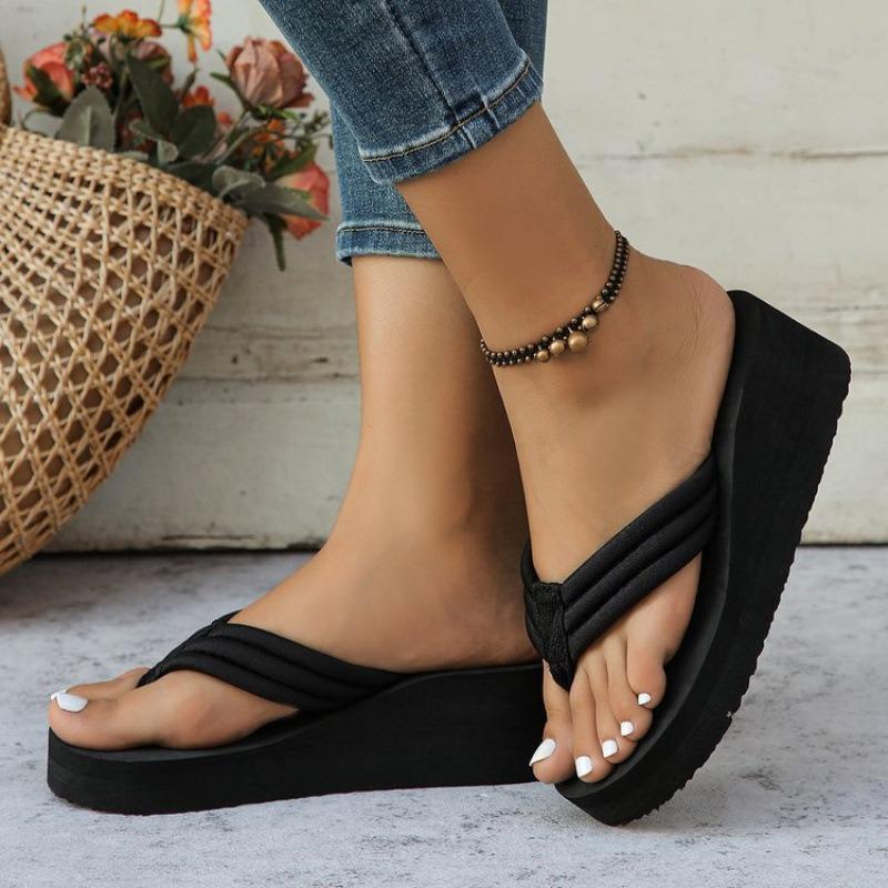 Lightweight Wedge Flip Flops for Women Fashion Clip Toe Platform Slippers Woman Summer Thick Bottom Non Slip Beach Slides