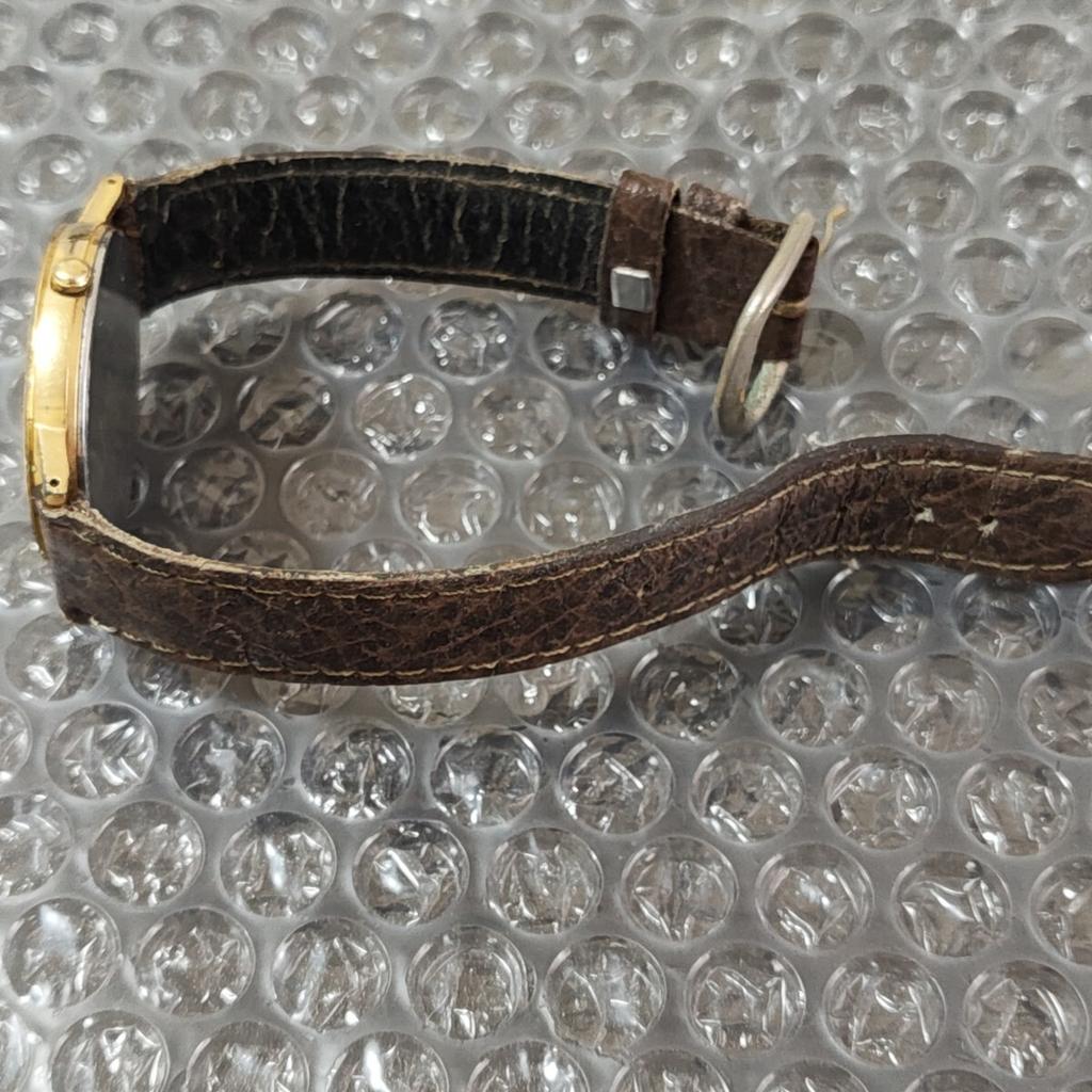 SEIKO Vintage Gold Quartz Watch Simple [Working Condition] Men's 7N01-8000 (Management K26I)