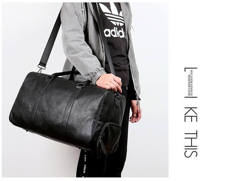 Men's Vintage Leather Travel and Gym Bag with Shoe Compartment - Crossbody Handbag & Shoulder Bag, Large Capacity.