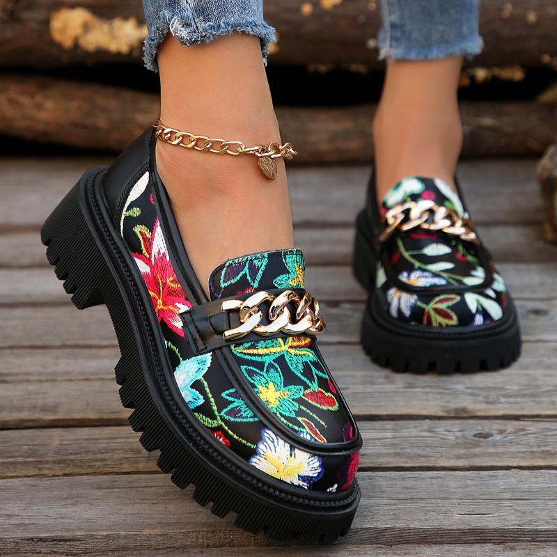 Spring and Autumn New Model Thick-Topped Women's Round-Toe One-Piece Shoes