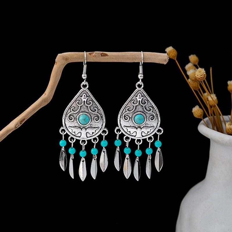 Elegant Bohemian Tassel Stud Earrings - Retro Ethnic Dangle Design