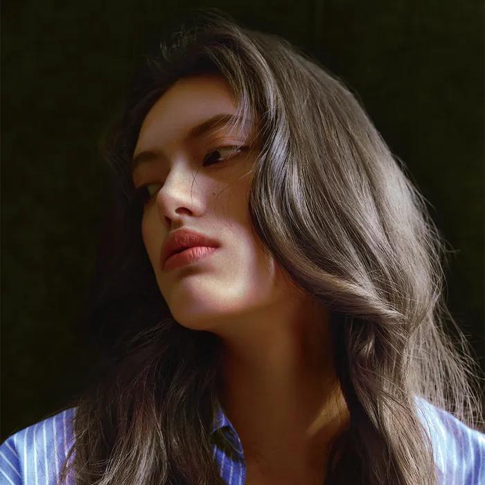 

Цвет волос Origin [Серебристо-коричневый]