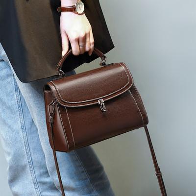 Handbag Bag Women's New Women's Bag Messenger Bag Underarm Bag Autumn and Winter Fashion Light Luxury Shoulder Bag Small Bag