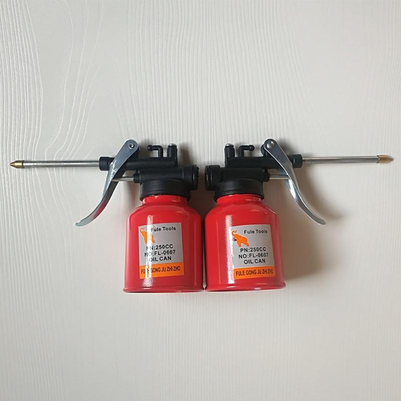 250ml  Oil Can Plastic Hose Refueling Pot High Pressure Oiler Grease Gun Pump Auto Accessories