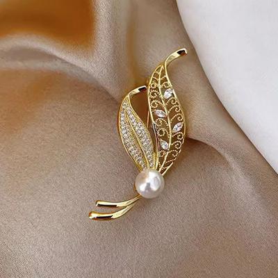 Exquisito Broche de Hoja, Sofisticación de Nicho de Alta Gama para Mujer, Broche de Perla, Pin de Cierre Antirreflejos Personalizado