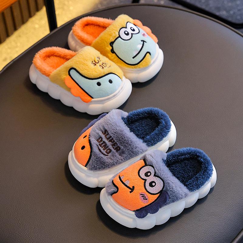 Children's Winter Dinosaur Cotton Shoes with Heel Support, Non-slip Thick Sole, Plus Velvet, Furry, Warm Home Slippers for Boys and Girls.