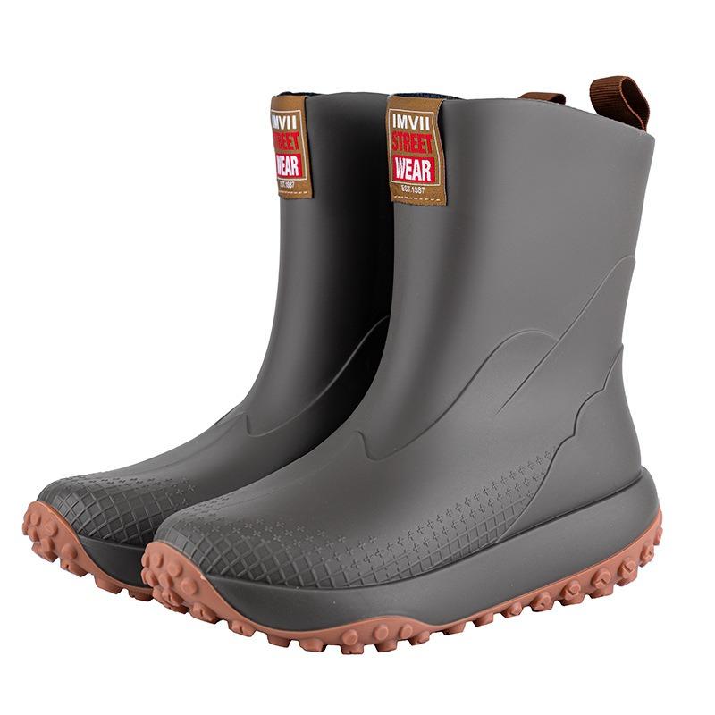 White Short Rain Boots Outdoor Function Black Rubber Boots Mountaineering Men's Rain Shoes Water Boots Empowered Reticulated Nail Sole Shoes