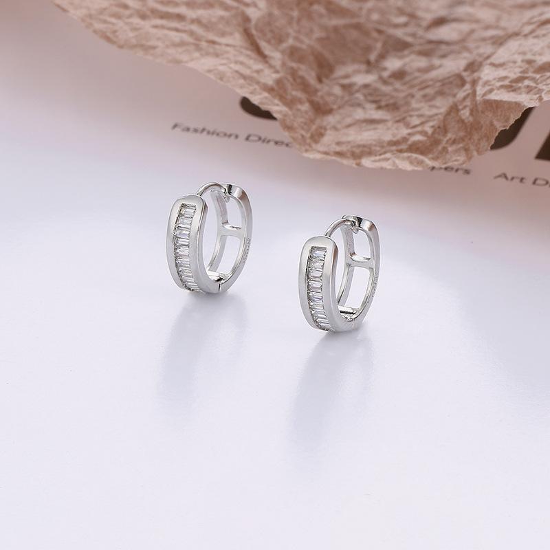 High-Quality Earrings For Women, Simple Inlaid Square Zircon Circle Ear Buckles, French Cold Wind, No Need To Pick Them Up When Sleeping