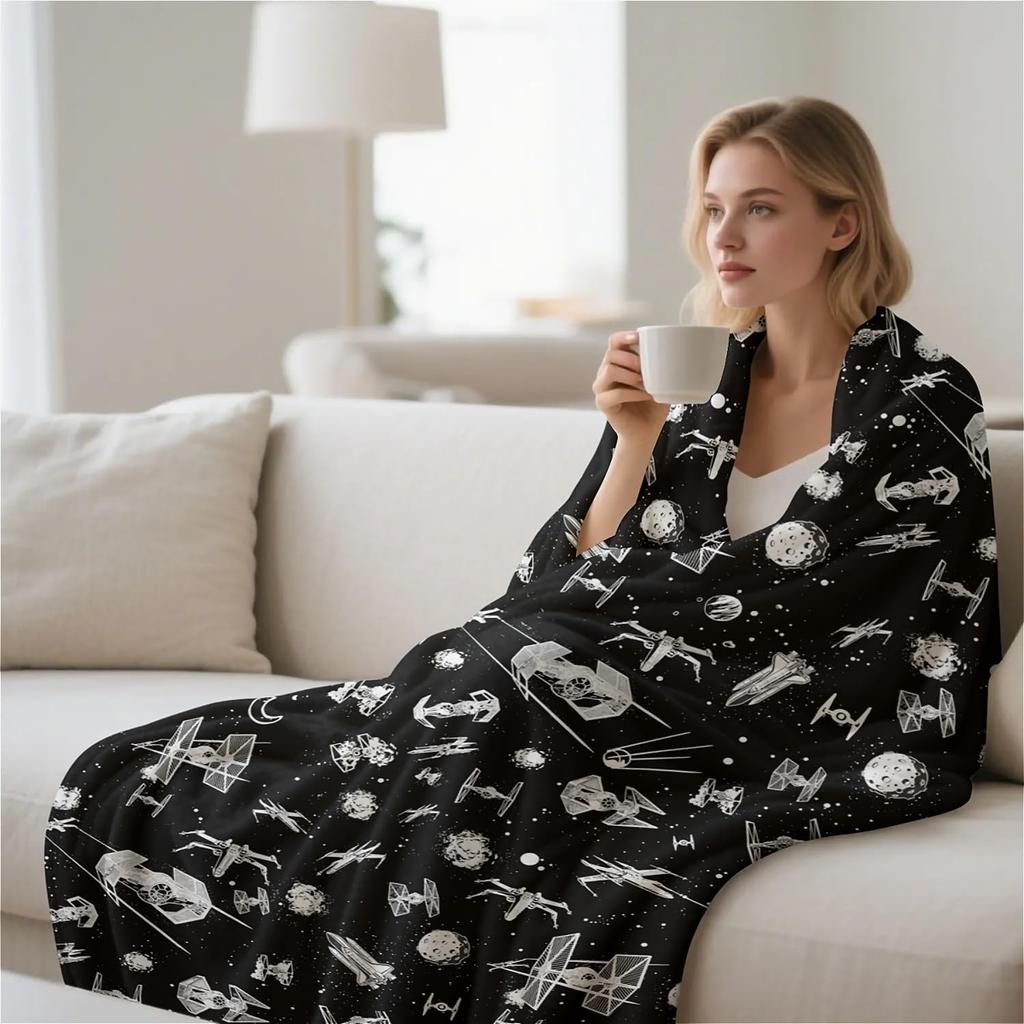 Black Spaceships Fleece Throw Blanket 40 x 50 inches for Couch Sofa Bed,Super Soft Cozy Plush Microfiber Flannel Blanket Lightweight for Women, Men