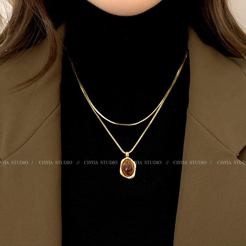 Maillard Tiger's Eye Stone Tassel Necklace Women's Autumn and Winter Retro High-end Fashion Sweater Chain Niche Design Sweater Chain