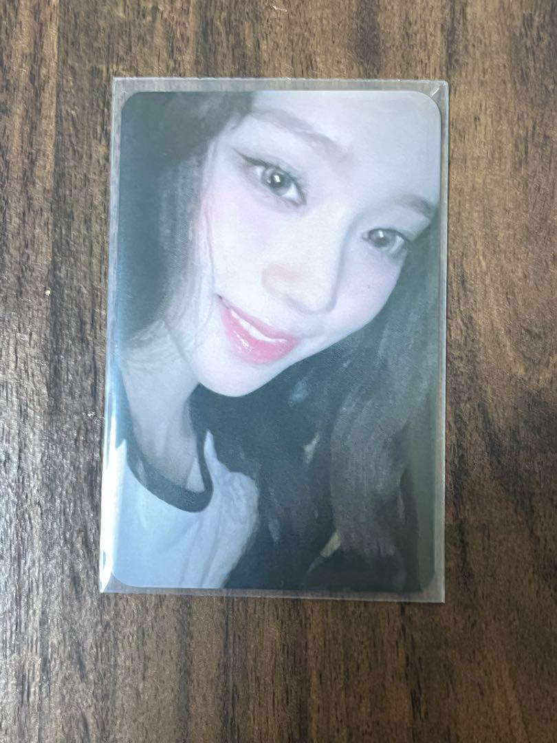 

[USED] aespa Winter MY WORLD ZIP-UP HOODIE trading card