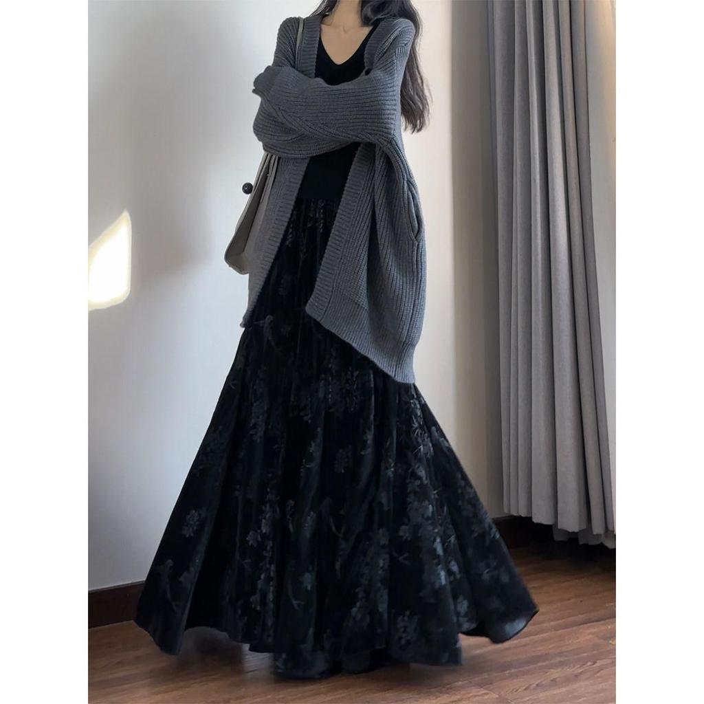 Velvet High Waist Fishtail Skirt - Chinese Style, Long Flare, Autumn/Winter Collection for Women
