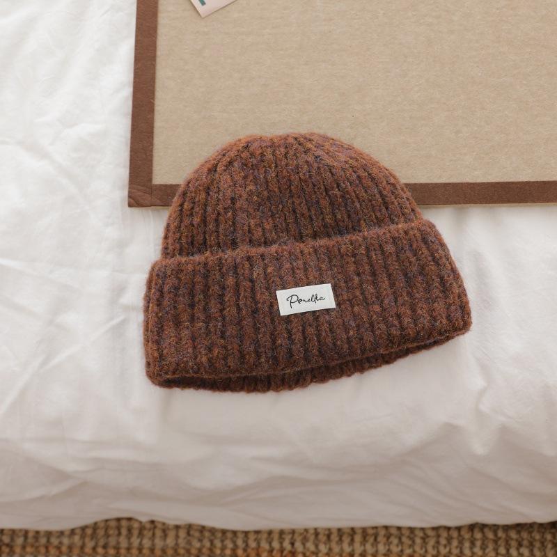 

Шерстяная шапка для женщин на осень и зиму, большой окружности головы, универсальная теплая шапка, подчеркивающая лицо, маленькая, теплая, с защитой ушей One Size