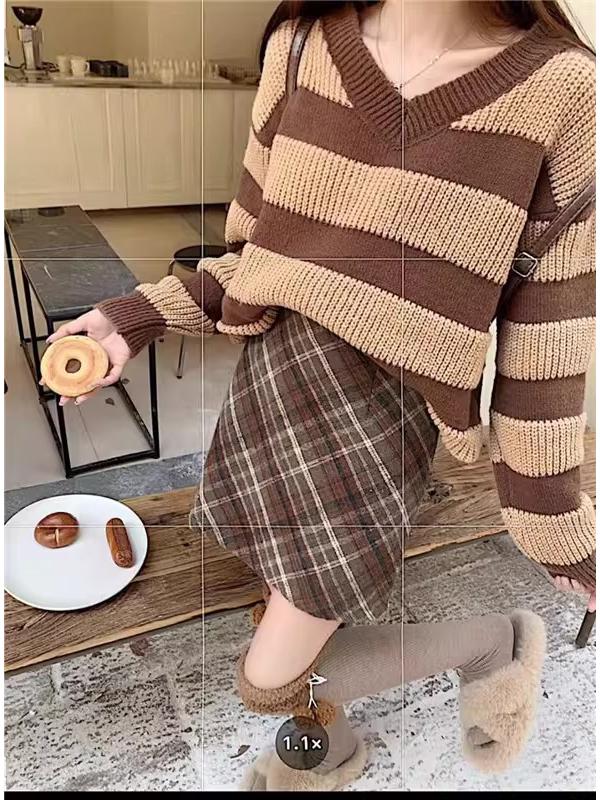 Women's Plus Size High Waist Mallard Brown Plaid Wool Blend Mini Skirt for Autumn/Winter