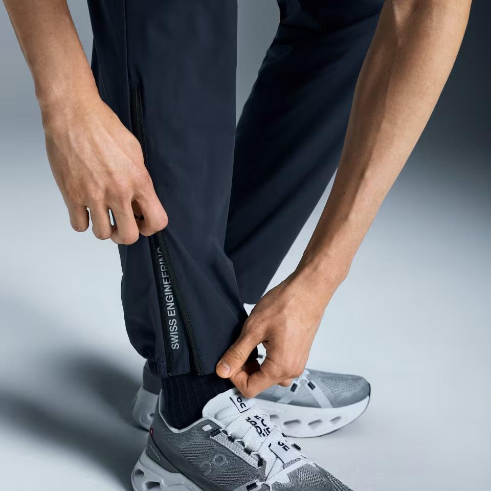 On Core Pants Solid Color Elastic Waist Running Sports Lg Pants Men Pants Midnight 1MF10111573