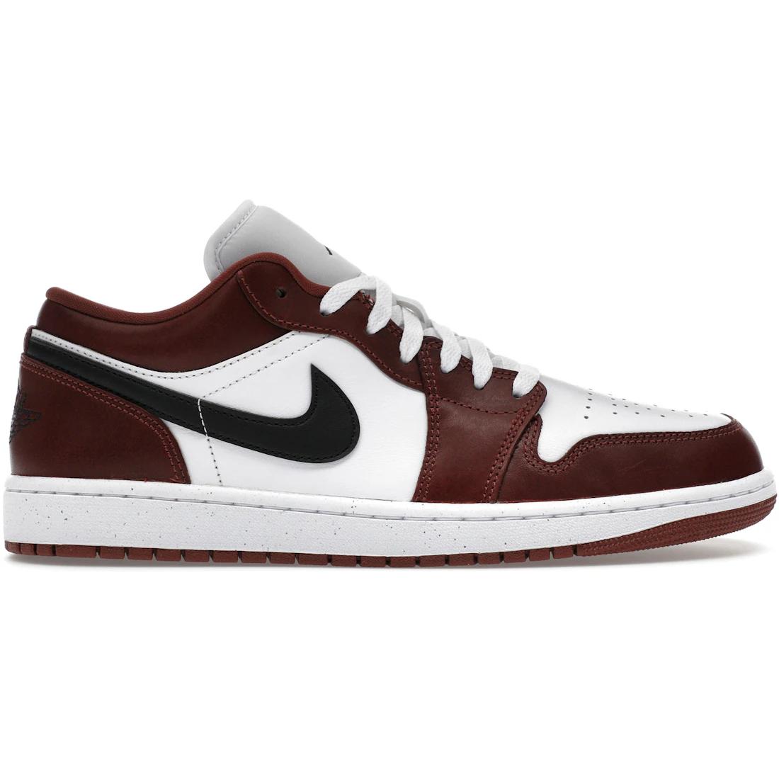

Кроссовки Jordan 1 Low SE Dark Pony(HF3148-102) 44