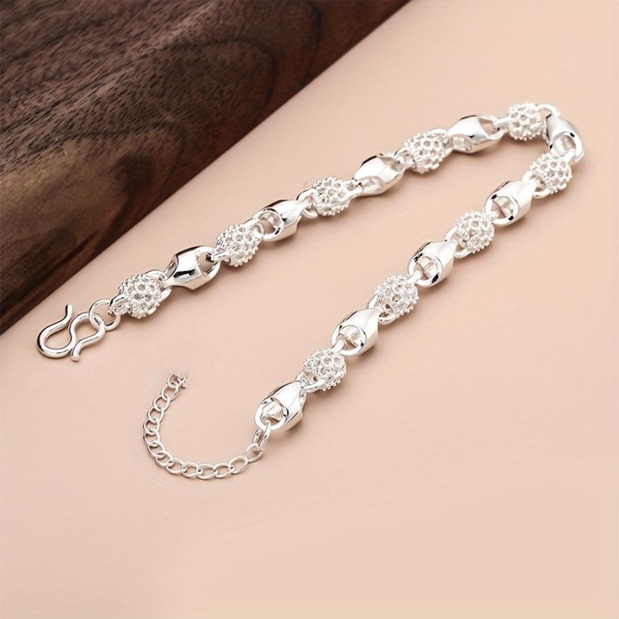 Luxury Oval Carved Hollow Bead Bracelet - Simple and Elegant Jewelry for Women - Ideal for Daily Wear and Gift Occasions - Suitable for All Seasons