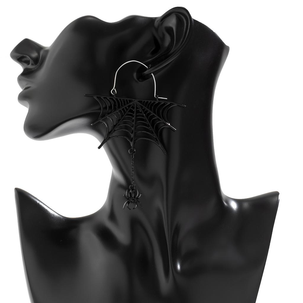 Halloween Sweet Cool Spider Web Fringed Stud Earrings Female, Dark Wind Metal Hollow Earrings