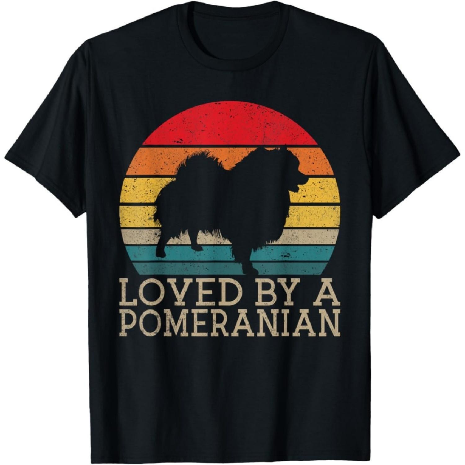Loved by a Pomeranian T-Shirt S
