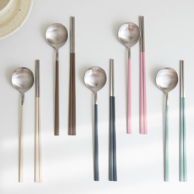 Nicott Plain Cutlery Set 5 Colors cream